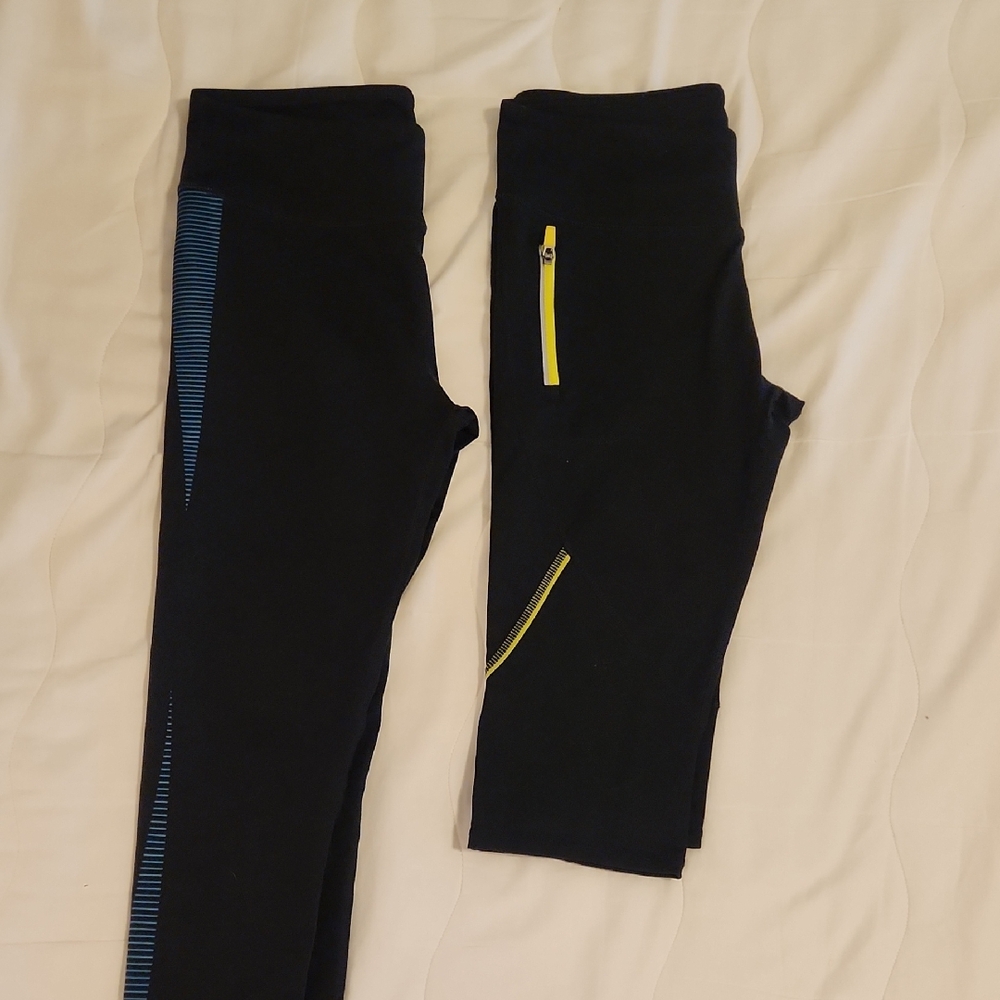 Fabletics Capri And Crop